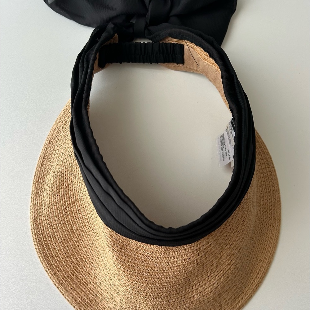 Stylish Black and Tan Sun Visor